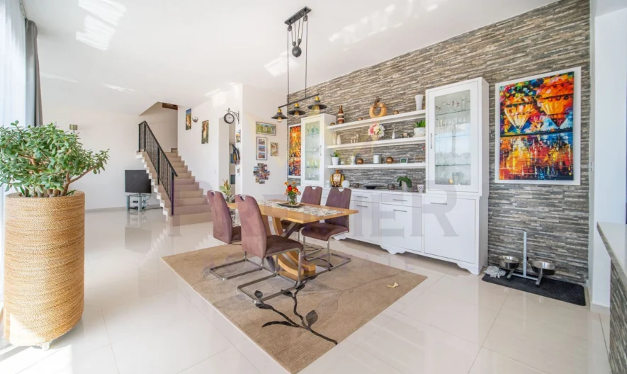 Модерна  къща с уникална морска панорама в град Балчик ! -  - снимка 4 - Имоти Премиер