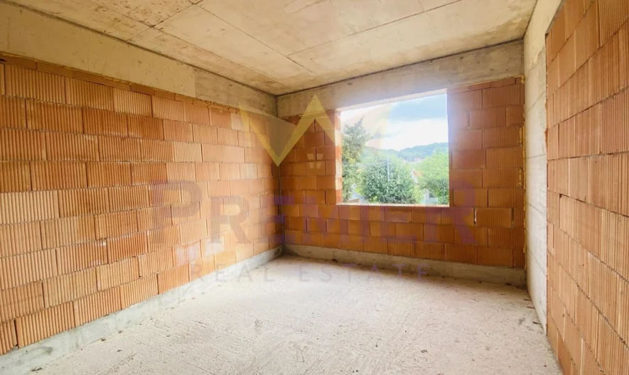 Модерна смарт къща с морска панорама и собствен двор // 2 Паркоместа // кв. Виница -  - снимка 12 - Имоти Премиер