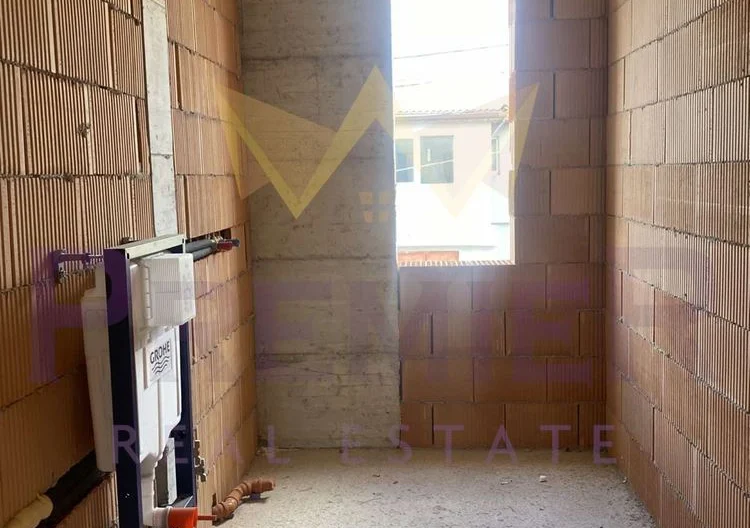 Модерна смарт къща с морска панорама и собствен двор // 2 Паркоместа // кв. Виница - - снимка 23 - Имоти Премиер