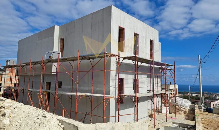 Модерна смарт къща с морска панорама и собствен двор // 2 Паркоместа // кв. Виница - - снимка 4 - Имоти Премиер