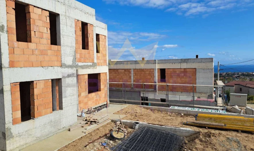 Модерна смарт къща с морска панорама и собствен двор // 2 Паркоместа // кв. Виница -  - снимка 8 - Имоти Премиер