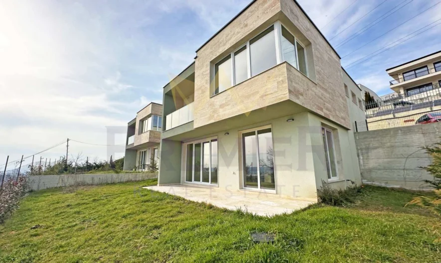 MODERNES HAUS IN PCHELINA -  - snimka 1 - Imoti Premier