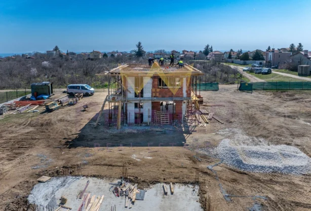 Агенция за недвижими имоти - Имоти Премиер - имот - 1174630, Цена: 249900 EUR