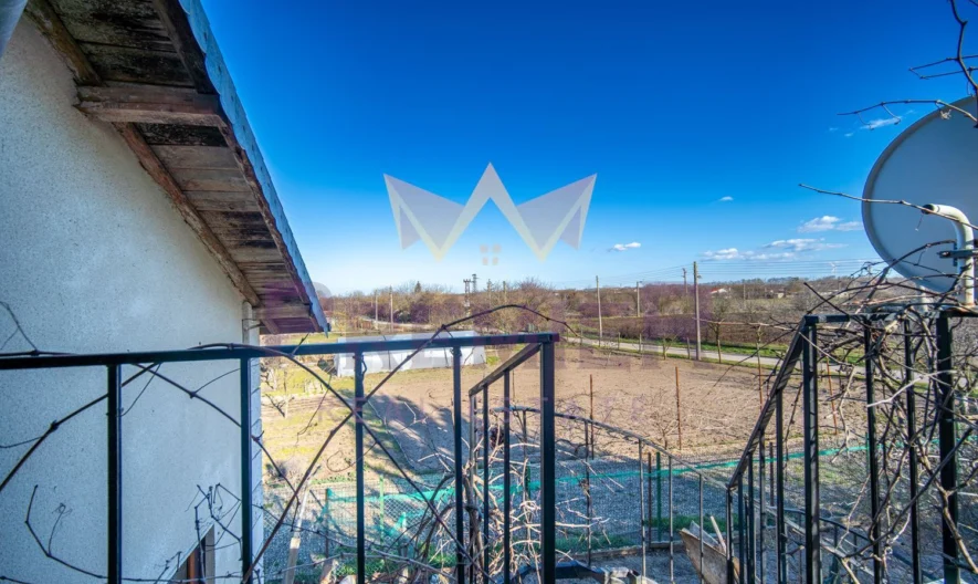 Монолитна къща – частично обзаведена и топлоизолирана в с.Могилище, общ. Каварна, обл. Добрич -  - снимка 16 - Имоти Премиер