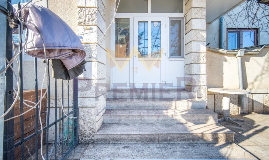 Монолитна къща – частично обзаведена и топлоизолирана в с.Могилище, общ. Каварна, обл. Добрич -  - снимка 3 - Имоти Премиер