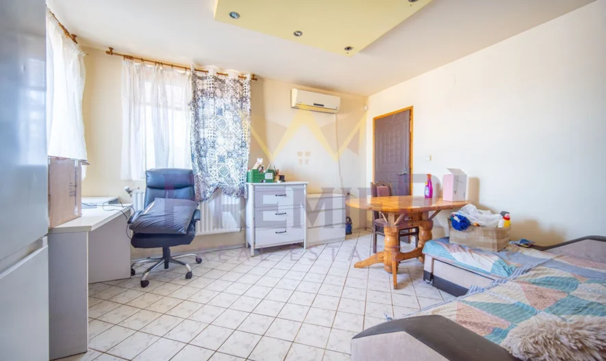 Монолитна къща – частично обзаведена и топлоизолирана в с.Могилище, общ. Каварна, обл. Добрич -  - снимка 5 - Имоти Премиер