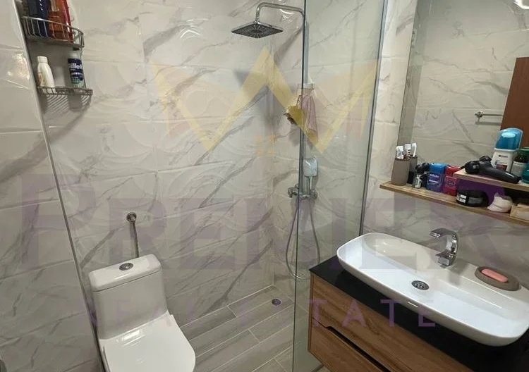 Морски имот, 3-стаен, тераса, луксозно обзаведен - - снимка 9 - Имоти Премиер