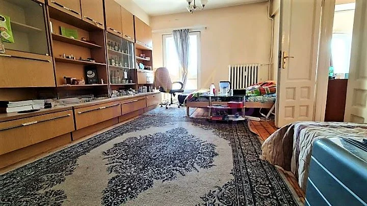 Multi-room Apartment in the Center -  - snimka 12 - Imoti Premier