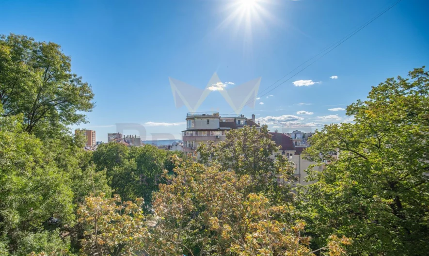 Напълно обзаведен апартамент с четири отделни стаи кв. Левски -  - снимка 13 - Имоти Премиер