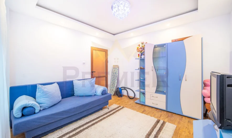 Напълно обзаведен апартамент с три отделни стаи в ж.к. Младост - - снимка 2 - Имоти Премиер