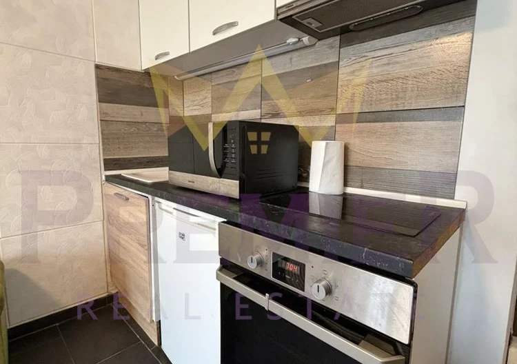 НАПЪЛНО ОБЗАВЕДЕН ДВУСТАЕН, КВ. БРИЗ -  - снимка 2 - Имоти Премиер