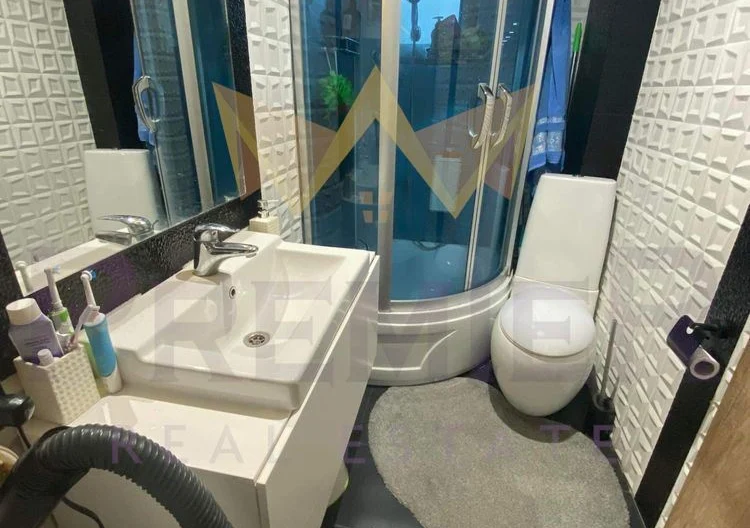 Напълно обзаведен тристаен апартамент - - снимка 12 - Имоти Премиер