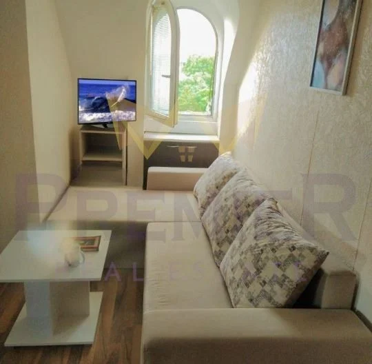 Напълно обзаведен тристаен апартамент -  - снимка 5 - Имоти Премиер