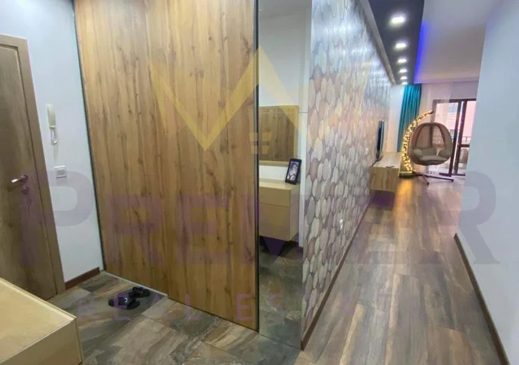 Напълно обзаведен тристаен апартамент - - снимка 6 - Имоти Премиер