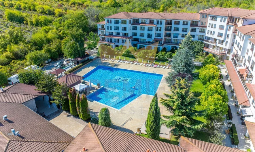 ? Напълно обзаведена и оборудвана триетажна къща в Harmony Hills, с. Рогачево! ? -  - снимка 2 - Имоти Премиер