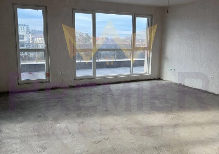 Neue Dreizimmerwohnung in einem schönen Gebäude - - snimka 2 - Imoti Premier