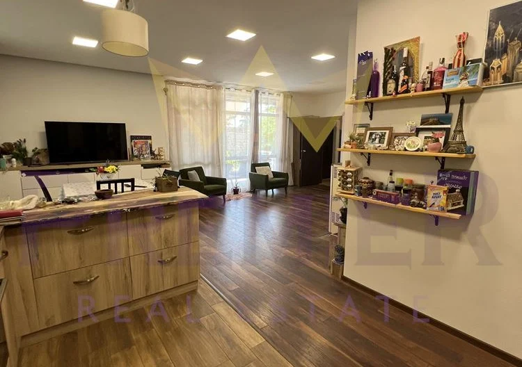 Невероятна къща с три спални и прекрасен двор - - снимка 4 - Имоти Премиер