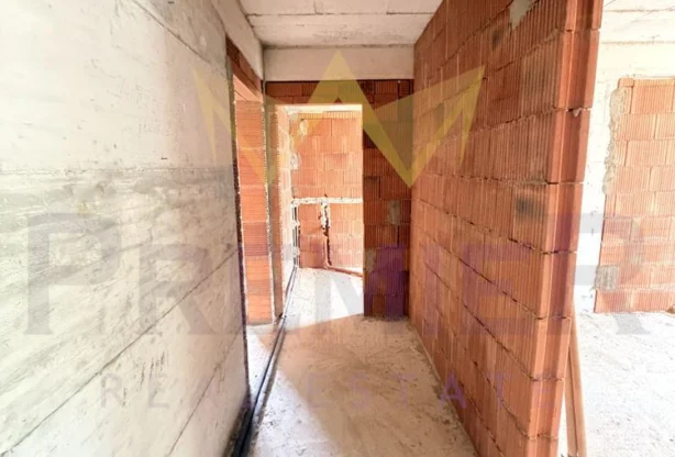 Real Estate Agency - Imoti Premier - imot - 1071850, Price: 144457 EUR