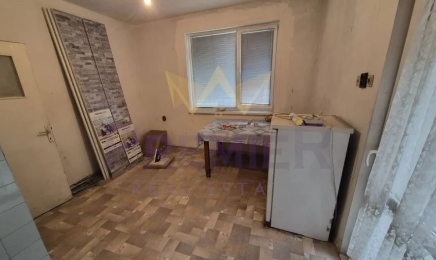 Négyszobás lakás a Szadijszki negyedben, Plovdiv városában -  - snimka 1 - Imoti Premier