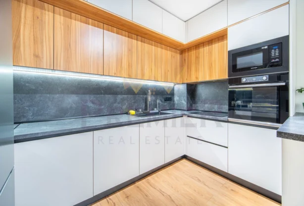 Агенция за недвижими имоти - Имоти Премиер - имот - 1194392, Цена: 170000 EUR