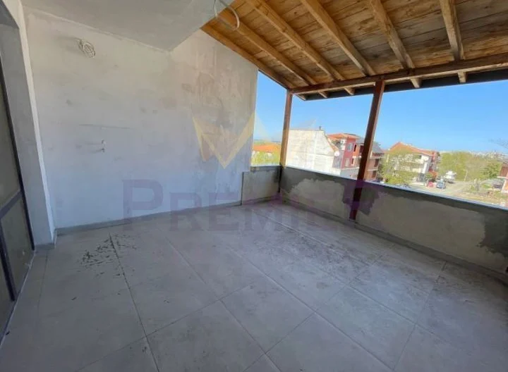 Нова двуетажна къща в Царево - - снимка 13 - Имоти Премиер