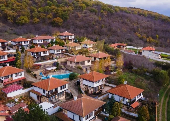 Нова еднофамилна къща – село Горица -  - снимка 15 - Имоти Премиер