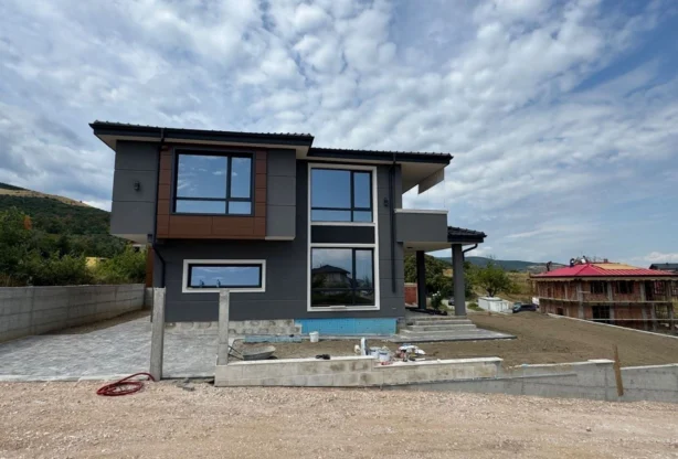 Агенция за недвижими имоти - Имоти Премиер - имот - 1240836, Цена: 369000 EUR