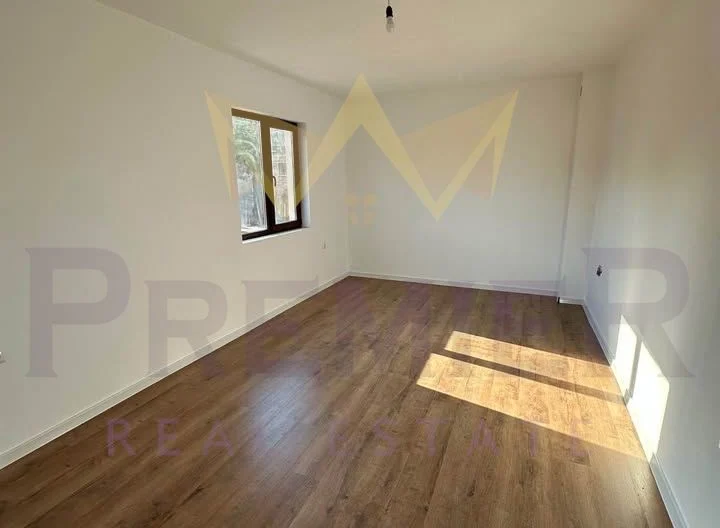 Нова къща с три спални и самостоятелен двор в с. Ливада -  - снимка 7 - Имоти Премиер