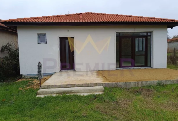 Агенция за недвижими имоти - Имоти Премиер - имот - 817348, Цена: 105000 EUR