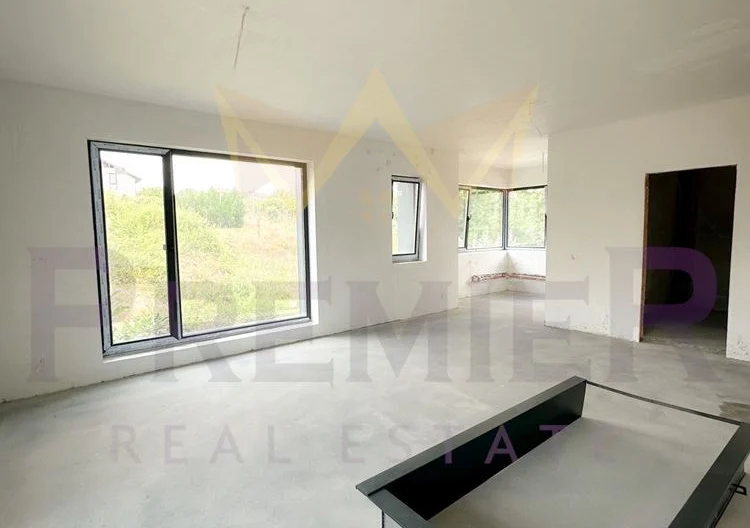 Агенция за недвижими имоти - Имоти Премиер - имот - 1040780, Цена: 250000 EUR