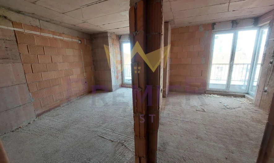 Ново сторителство тристаен на среден етаж Широк център Варна -  - снимка 5 - Имоти Премиер