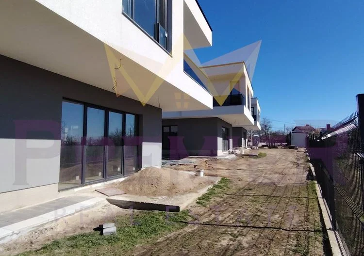 НОВОПОСТРОЕНА КЪЩА НА 60 МЕТРА ОТ ГЛАВНИЯ ПЪТ – БОРОВЕЦ ЮГ, ВАРНА -  - снимка 11 - Имоти Премиер