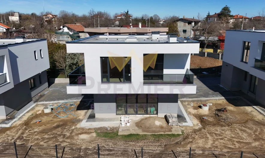 НОВОПОСТРОЕНА КЪЩА НА 60 МЕТРА ОТ ГЛАВНИЯ ПЪТ – БОРОВЕЦ ЮГ, ВАРНА -  - снимка 13 - Имоти Премиер