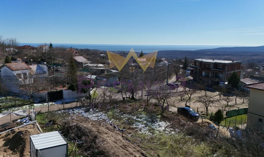 НОВОПОСТРОЕНА КЪЩА НА 60 МЕТРА ОТ ГЛАВНИЯ ПЪТ – БОРОВЕЦ ЮГ, ВАРНА -  - снимка 15 - Имоти Премиер