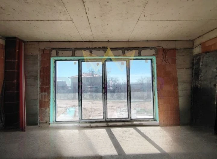 НОВОПОСТРОЕНА КЪЩА НА 60 МЕТРА ОТ ГЛАВНИЯ ПЪТ – БОРОВЕЦ ЮГ, ВАРНА -  - снимка 20 - Имоти Премиер