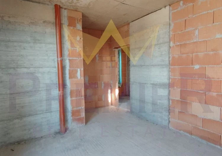 НОВОПОСТРОЕНА КЪЩА НА 60 МЕТРА ОТ ГЛАВНИЯ ПЪТ – БОРОВЕЦ ЮГ, ВАРНА -  - снимка 21 - Имоти Премиер