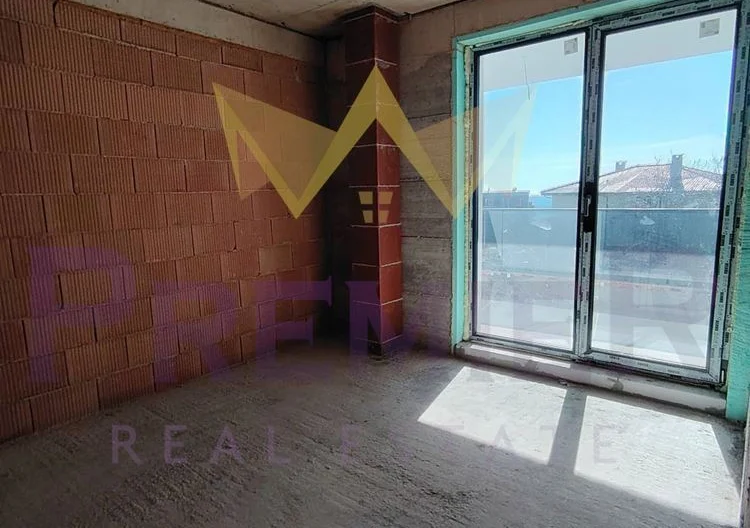 НОВОПОСТРОЕНА КЪЩА НА 60 МЕТРА ОТ ГЛАВНИЯ ПЪТ – БОРОВЕЦ ЮГ, ВАРНА -  - снимка 26 - Имоти Премиер