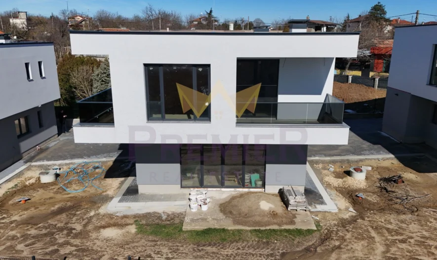 НОВОПОСТРОЕНА КЪЩА НА 60 МЕТРА ОТ ГЛАВНИЯ ПЪТ – БОРОВЕЦ ЮГ, ВАРНА -  - снимка 7 - Имоти Премиер