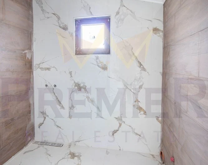 Новопостроена къща с красива морска панорама в град Балчик ! - - снимка 19 - Имоти Премиер