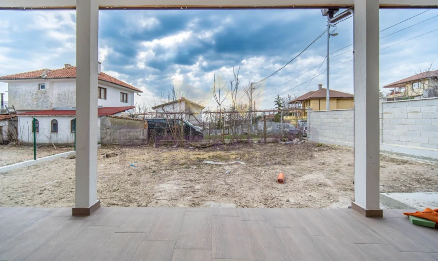 Новопостроена къща с красива морска панорама в град Балчик ! - - снимка 28 - Имоти Премиер