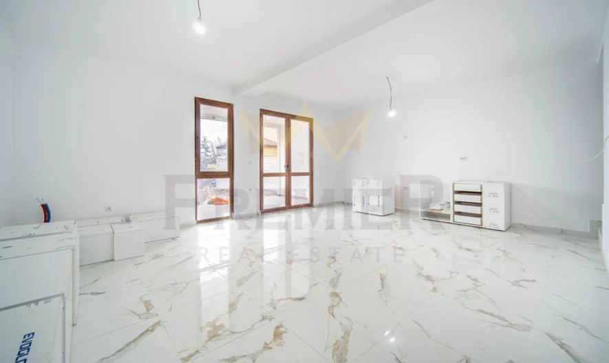 Новопостроена къща с красива морска панорама в град Балчик ! - - снимка 7 - Имоти Премиер