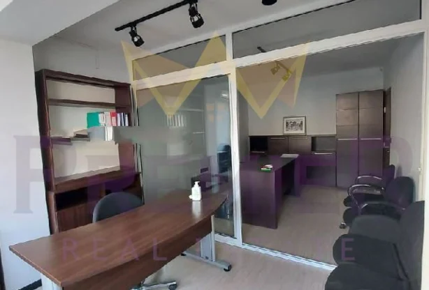 Агенция за недвижими имоти - Имоти Премиер - имот - 902483, Цена: 153.3876 EUR