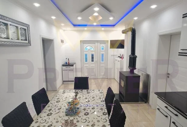 Обява за имот 969972, Площ: 130 м<sup>2</sup>, Цена: 140000 EUR - Имоти Премиер