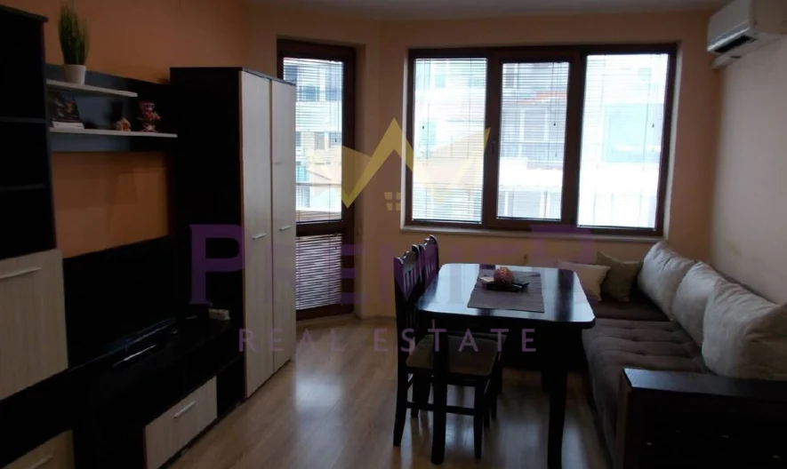 ОБЗАВДЕН АПАРТАМЕНТ ЦВЕТЕН КВ С ПАРКОМЯСТО - - снимка 3 - Имоти Премиер