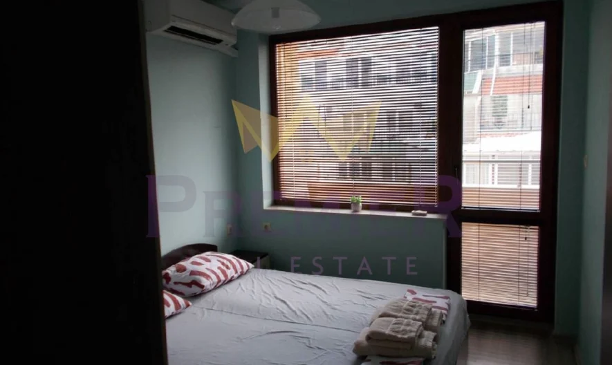 ОБЗАВДЕН АПАРТАМЕНТ ЦВЕТЕН КВ С ПАРКОМЯСТО - - снимка 4 - Имоти Премиер