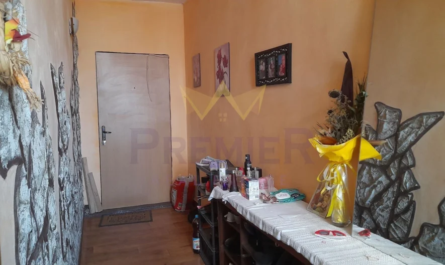 Обзаведен 3-стаен апартамент – Добрич, Дунавите -  - снимка 9 - Имоти Премиер