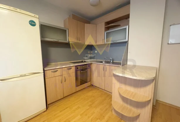 Агенция за недвижими имоти - Имоти Премиер - имот - 1097178, Цена: 210000 EUR