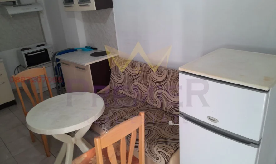 ОБЗАВЕДЕН ДВУСТАЕН АПАРТАМЕНТ КОЛХОЗЕН ПАЗАР -  - снимка 3 - Имоти Премиер