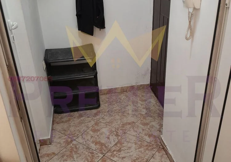 ОБЗАВЕДЕН ДВУСТАЕН АПАРТАМЕНТ КОЛХОЗЕН ПАЗАР -  - снимка 7 - Имоти Премиер