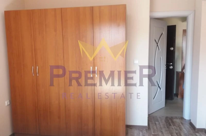 ОБЗАВЕДЕН ДВУСТАЕН АПАРТАМЕНТ КВ ЛЕВСКИ -  - снимка 4 - Имоти Премиер